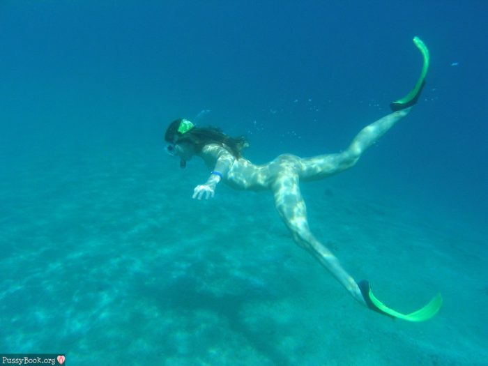 Nude Scuba Diver Girl Underwater