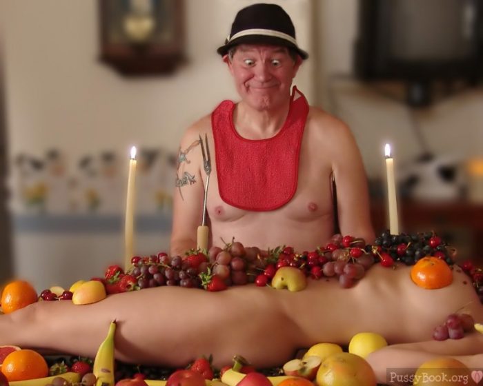 fruit-feast-with-nude-girl