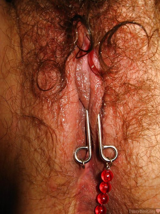 wet-hairy-vulva-scissors-holding-labia