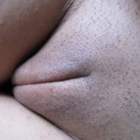 smile-pussy-shaved-vulva-close-up