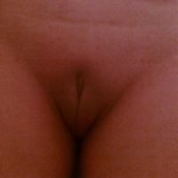 smooth-puffy-pussy-small-photo